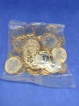 V#608 SACHÊ LACRADO DA CASA DA MOEDA DO BRASIL CONTENDO 50 MOEDAS COMEMORATIVAS DE 1 REAL DE 2019 ( BEIJA-FLOR ) 25 ANOS DO PLANO REAL