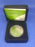 P#754  ESTOJO CONTENDO MOEDA COMEMORATIVA DE PRATA DO BRASIL ALUSIVA AS OLIMPÍADAS - REMO NA LAGOA RODRIGO DE FREITAS ( FLORA - BROMÉLIA )  5 REAIS ANO DE 2014  (FC)  PRATA 925/1000  DIÂMETRO:  40 mm E PESO: 27 g  NOTA.: NÃO TEM A CONTRA CAPA EM PAPELÃO / ACOMPANHA CERTIFICADO CMB