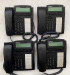 Quatro aparelhos telefônicos - PABX / IntelBras , modelo TINK7 42 45 i. Não acompanha a central PABX - FUNCIONANDO. SEM GARANTIA FUTURA.