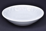 Fruteira em faiança, branca com borda decorada com frutas em relevo, marcada e numerada ao fundo A. Santos. 8521 - Portugal.  Alt 8cm  Diam 36cm
