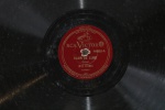 Disco 78 RPM (12'') em goma - laca - José Iturbi - Clair de eune/sonho de amor Nº3 - Marca: Victor - Possui riscos - necessita de limpeza