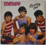 REACHING OUT- MENUDO -possui arranhados e necessita de limpeza