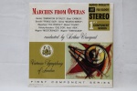 LP - 33  1/3 RPM - Marchas de óperas  virtuosa symphony of london - Possui riscos e necessita de limpeza