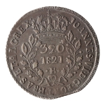 Brasil, 320 Réis, 1821B. Prata. AI P459a; Aranha 1A. Reverso do Rio. Bela pátina escura. Sob. Defeito no disco (fim de chapa - a serrilha está perfeita). Alguns riscos leves no reverso. Ex. Coleção Vila Rica. Estimado R$ 2200,00 - 2500,00