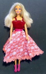 Linda e Colecionável Barbie - Mattel - Ano: 2009 - Made Indonésia - Medida: 30 cm de comprimento. Conforme Fotos.