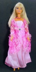 Linda e Colecionável boneca - Barbie - Mattel - Ano: 2009 - Medida: 29 cm de comprimento - Conforme fotos.