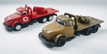 2 Antigas e colecionáveis miniaturas de caminhões - Fabricação: PEVI - Anos 80 - Item para colecionador - Medida maior: 7 x 2 cm.