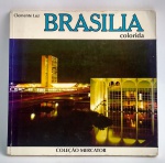 Livro - Volume nº 1 da Coleção Mercator de catálogos turísticos - Ano de publicação: 1970 - SÉRIE: Coleção Mercator Ed. Gráficos Brunner - Possui 56 páginas - Textos em português e Inglês - Brochura - Medida: 17,5 x 17 cm.
