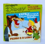 LP Compacto e Livro Educativo - Série Brinque e Aprenda Inglês - Historinha da Disney em: Pedro e o Lobo. Livro com atividades, historinha e ilustrações que ajudam e ensinam a entender o idioma Inglês. 16 páginas - Ano: 1980 - Marcou época - Medida do livro: 8,5 x 8,5 cm.Obs: possuem anotações nas atividades.