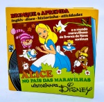 LP Compacto e Livro Educativo - Série Brinque e Aprenda Inglês - Historinha da Disney em: ALICE NO PAÍS DAS MARAVILHAS. Livro com atividades, historinha e ilustrações que ajudam e ensinam a entender o idioma Inglês. 20 páginas - Ano: 1980 - Marcou época - Medida do livro: 8,5 x 8,5 cm. Obs: possuem anotações nas atividades.