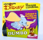 LP Compacto e Livro Educativo - Série Brinque e Aprenda Inglês - Historinha da Disney em: DUMBO. Livro com atividades, historinha e ilustrações que ajudam e ensinam a entender o idioma Inglês. 20 páginas - Ano: 1980 - Marcou época - Medida do livro: 8,5 x 8,5 cm. Obs: possuem anotações nas atividades.