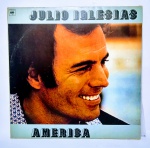 Disco de Vinil - LP Julio Iglêsias - AMERICA - Ano: 1978 - CBS - Medida: 31 x 31 cm.
