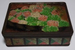 COLECIONISMO - Antiga e Decorativa LATA DE DOCES MISCELÂNEA EM TABLETES Da fábrica COLOMBO S/A - Ano de 1921 - Medida: 12,5 x 9,5 x 4 cm.