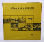 Livro Raro, espessurado e Rico em detalhes - Dream And Conquest ''Brazil's Participation in The 20th Century  Olympic Games''  2004 - Tiragem Inicial de 500 cópias - Tradução ''Sonho e conquista: A participação do Brasil nos Jogos Olímpicos do Século XX'' Capa dura e contra capa - 460 páginas - Em inglês - Com riqueza de textos e fotografias. Medida: 28 x 27 x 4 cm.