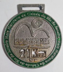 COLECINISMO - Antiga e colecionável medalha da Meia Maratona da Cidade do Rio de Janeiro - 21 km e 97 metros - Medida: 6,5 cm diâmetro - Metal - Fabricante: REMA .