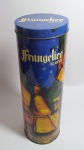 COLECIONISMO - Linda lata do licor Frangelico Itália - Mede: 33 cm alt X 11 cm diâmetro.
