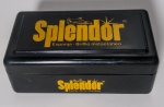 COLECIONISMO - Antiga Esponja - Brilho instantâneo para sapatos - Splendor - Portugal - Material: Plástico e esponja - Medida: 12 X 6,5 X 5 cm.