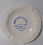 COLECIONISMO - Antigo e Colecionável Cinzeiro em Porcelana Promocional Lider de Petróleo LTDA.D.Caxias - Porcelana Oxford- Medida: 15 cm de Diâmetro.