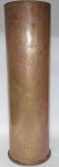 MILITARIA - Antiga e Grande Cápsula Cilíndrica de Munição de Canhão em bronze - Possui numeração na base. Peso: 5.300 gramas - Medidas: 485mm Comp x 155mm Diâmetro de base x 140mm de diâmetro de estojo.