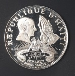 MOEDA EM PRATA 0,925 - 50 GOURDES - HAITI - PAPA PAULO VI A PRAÇA DE SÃO PEDRO - ANO 1974