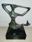 ALFREDO CESCHIATTI - Lindíssima escultura - "Sereia" - Feita em bronze cinzelado e patinado, com medidas de 57cm x 48cm. Peça assinada em sua base e com selo da fundição artística Zani.