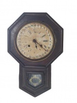 Caixa de antigo relógio de parede ( sem a máquina)  . Med. 54 x 36 cm