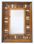 Moldura em Pinho de Riga e madeira de demolição. Med. 81x62 cm.