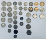 Numismática  38 moedas moedas diversas (reis, peso, centavos).