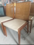 Jogo de 6 cadeiras anos 50 /60 madeira nobre com encosto tipo palha e acento corvim, estrutura boa mais com alguns desgastes.