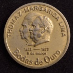Medalha Comemorativa, Bodas de Ouro - Thomaz - Margarida Lima / Um Coração em Duas Pátrias - Brasil e Portugal, Data 1923 / 06 de Março / 1973 , Bronze Dourado, Muito Bem Conservada.