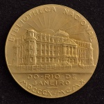 Medalha Comemorativa, Biblioteca Nacional do Rio de Janeiro - Inauguração do Novo Edifício, Data 20 de Outubro de 1910, Bronze Dourado, Muito Bem Conservada.