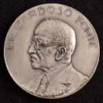 Medalha Comemorativa, Dr. Cardoso Fontes - Jubileu Profissional, Data 1882/1932, Gravador J.Soubré, Prata, Peso 68 g, Diâmetro 50 mm, Muito Bem Conservada.
