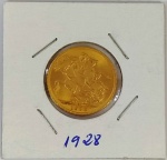Moeda de libra esterlina inglesa  OURO (.917) - 22K - 1928 - GEORGE V   - 7,98 g