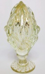 MURANO - Majestosa e elegante Pinha em vidro artístico de Murano, linda tonalidade Champanhe , feitio gomado riquíssimo em movimentos com bolhas e pó de ouro. Perfeito estado de conservação. Mede 28 cm de altura x 16 cm de diâmetro. Itália século XX .