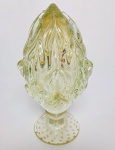 MURANO - Majestosa e elegante Pinha em vidro artístico de Murano, linda tonalidade Champanhe, feitio gomado rico em movimentos com bolhas e pó de ouro. Perfeito estado de conservação. Mede 29 cm de altura x 16,5 cm de diâmetro. Itália século XX .