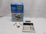 Calculadora de mesa da marca Casio, modelo HR-120T. Sem uso, na caixa original.