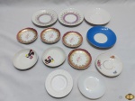 Lote de 13 pires diversos em porcelana. Medindo o maior 14,5cm de diâmetro.