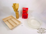Lote de cozinha  diversos . sendo porta takher, jogo de  colheres de pau, e outros
