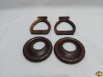 Lote de 2 pares de acabamentos de cortina em madeira. Medindo o redondo 13cm de diâmetro.