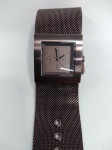 Relógio de pulso feminino DKNY m metal, caixa (3 cm), funcionando, no estado