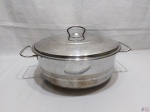 Panela, caçarola com tampa em aço inox 10/10 Korkmaz. Medindo 32m de diâmetro x 13,5cm de altura.