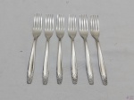 Jogo de 6 garfos de mesa em prata 90 Eberle, modelo 1215. Medindo 19cm de comprimento.