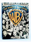 Belo Livro Ilustrado The Warner Bros. Story - The Complete History Of The Great Hollywood Studio Every Waner Bros. Feature Film Described and ilustrated - Clive Hirschhorn - 1982 -  Capa dura e contracapa - 399 páginas com ilustrações e textos - Medida: 33 x 24,5 x 3 cm. - Possui amarelado do tempo e carimbo do anterior dono.