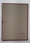 Brasiliana 79 - Lindo, Raro e Completo Álbum Comemorativo de Selos (Nº 119/500) - CORREIOS - 3ª Exposição Mundial de Filatelia Temática, 1ª Exposição Interamericana de Filatelia Clássica - Realizada em 1979, no Hotel Nacional - São Conrado - Rio de Janeiro - Capa dura, acondicionado no estojo original - Possui 22 páginas - Medida do estojo: 31 x 22 x 2,7 cm.
