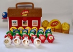 Divertido JOGO ''UNO MUU!''- Mattel - Maleta com 28 Peças (Completo) + 3 Cercas - Personagens coloridos representando cores e animais - Conforme fotos - Medida da maleta: 20 x 13 x 9,5 cm.obs: 1 peça possui a perda da imagem de papel do personagem (Substituível). Ótimo jogo!