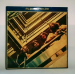 LP Original - Álbum duplo - THE BEATLES / 1967-1970 - Stereo - Apple Records - Ano 1973 - Medida: 32 x 32 cm.