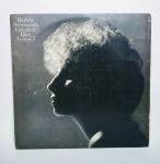 Disco de Vinil - LP Original - BARBRA STREISAND'S - Greatest Hits - Volume 2 - Possui encarte com letra das músicas - Anos: 72/74/76/77/78 - Medida: 31 x 31 cm.