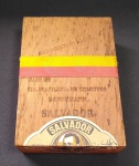 Antiga caixa de madeira - Charutos  - DANNEMANN - Bahia - Medida; 15 x 10 x 4 cm.
