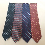 5 gravatas de Alta qualidade sendo: Pierre Cardin, Roberto Marazzi, Raphy e Paolo negrato.