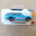 Hot Wheels 1/64 - '71 Datsun Bluebird 510 Wagon. Mattel 2012. made in Malásia. Novo sem uso em seu blister original.